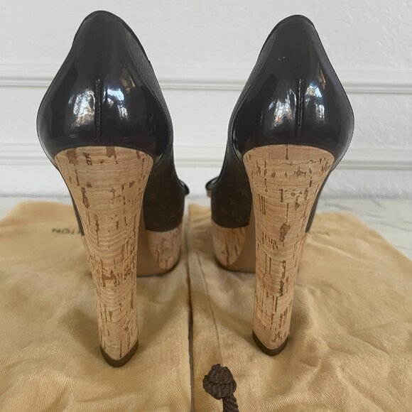 Authentic Louis Vuitton Monogram Rivoli Platform heels - size 38 - Picture 4 of 8